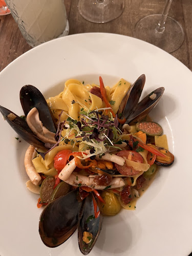 Garden's restaurant - Gastronomie a pohostinství