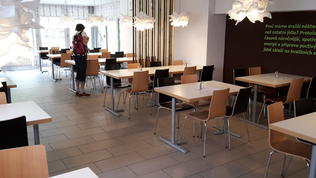 KANTÝNA Holešovice Praha 7 - ROSMARIN BUSINESS CENTER