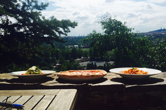 Černohouska - Gastronomie a pohostinství