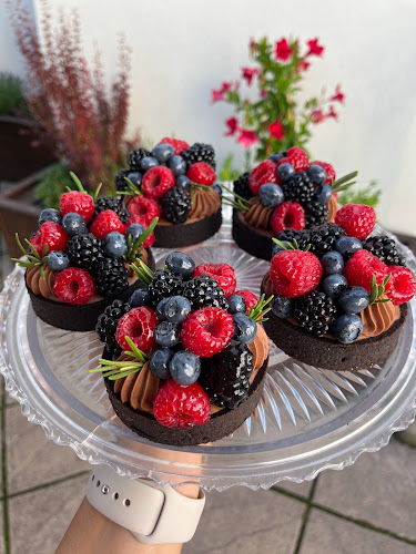 Opinii despre Lu Cafe în Frýdek-Místek - Gastronomie a pohostinství