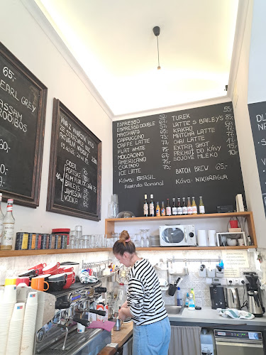 Comentarii opinii despre The Kavárna