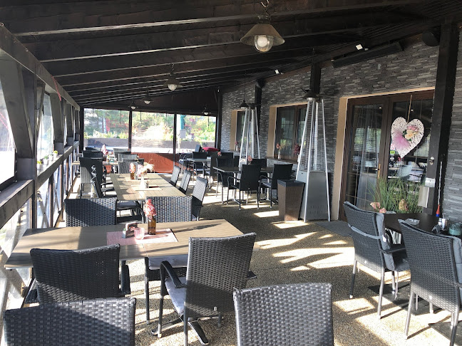 Opinii despre Restaurace a Penzion BLACK HOLE în Provodín - Gastronomie a pohostinství