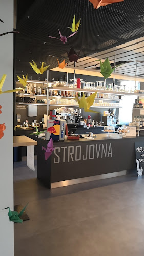 Kantýna a kavárna Strojovna