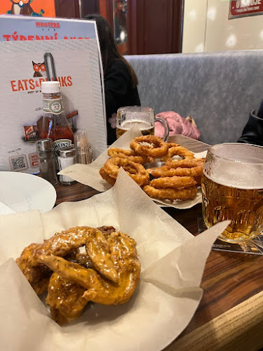 Opinii despre Restaurace HOOTERS Havelská în Staré Město - Gastronomie a pohostinství