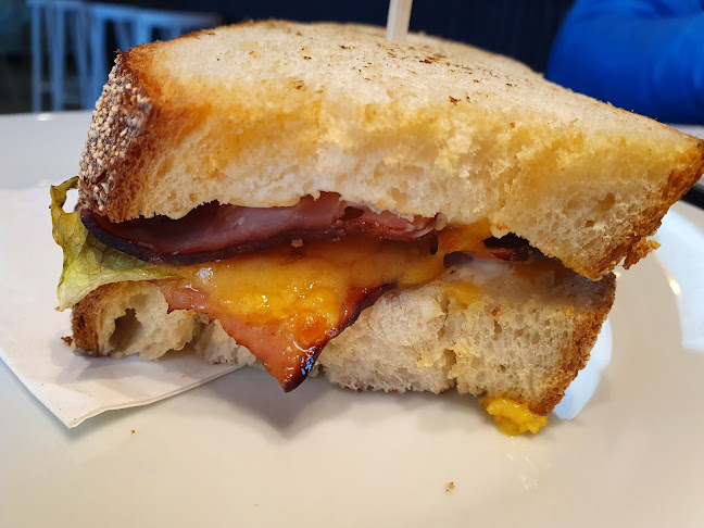 Opinii despre Phill's Corner în Praha - Gastronomie a pohostinství