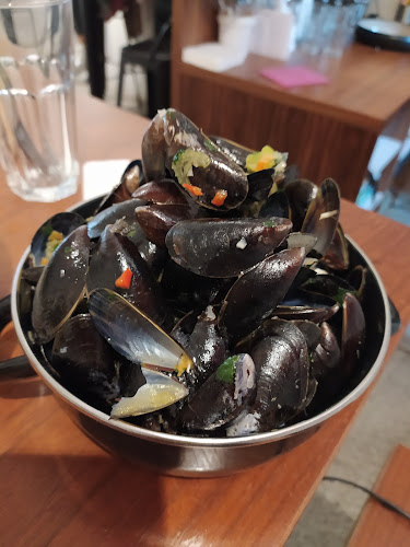 Comentarii opinii despre Morsel Bistro Café