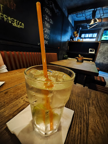 Opinii despre ZTRACENÝ BAR în Kroměříž - Gastronomie a pohostinství