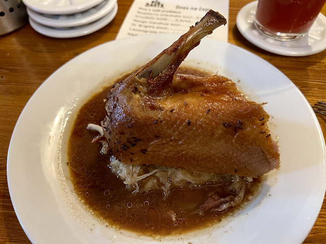 Opinii despre Pivovar Bašta în Praha - Gastronomie a pohostinství