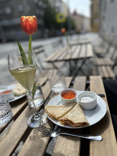 Opinii despre PINOT wine spot în Praha - Gastronomie a pohostinství