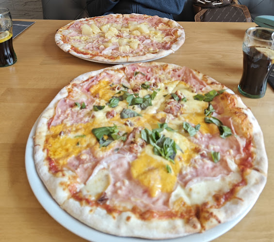 Opinii despre Restaurace Slunce Podbořany în Podbořany - Gastronomie a pohostinství