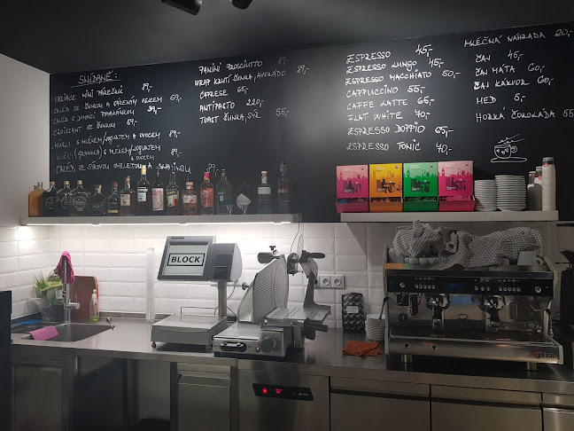 Block Cafe - Praha 22