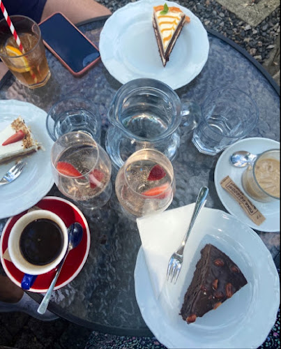 Bistro a Kavárna Na náměstí - Řeporyje