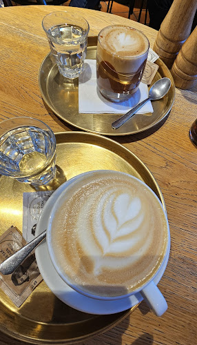 Opinii despre MONDIEU în Malá Strana - Gastronomie a pohostinství