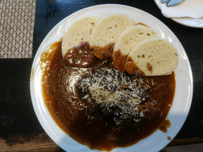 Comentarii opinii despre Restaurace a pivnice U Rady