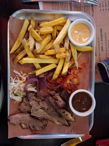 Hell Smoke BBQ - Malá Strana