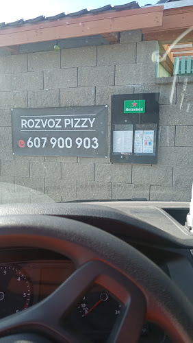 Pizzahaus 93 – Pizzerie v Nezbavěticích - Gastronomie a pohostinství