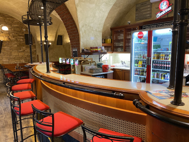 Comentarii opinii despre Mirage Bar - tankové pivo RADEGAST 12°