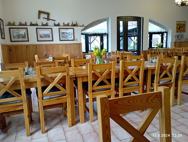 Restaurace / Penzion - Selský dvůr - Karlovy Vary