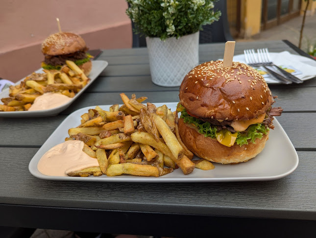 Opinii despre 3F Bistro în Cheb - Gastronomie a pohostinství