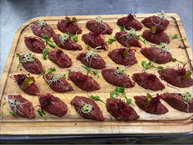 Restaurant & Pub Olymp - Gastronomie a pohostinství