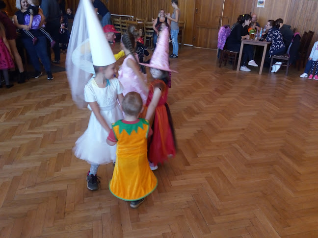 Restaurace U Jezera - Gastronomie a pohostinství