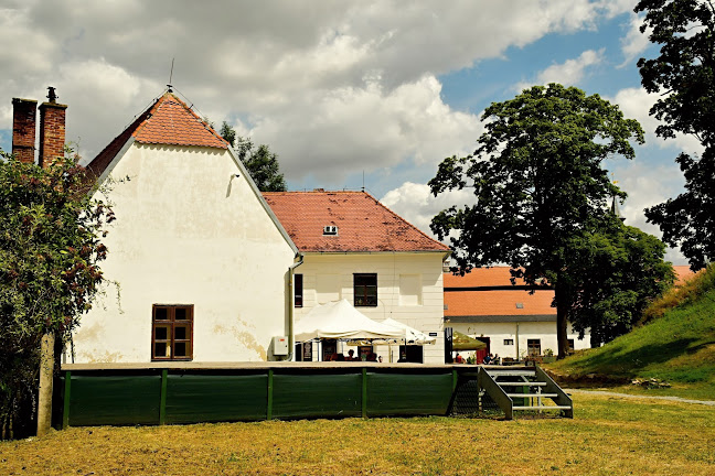 Comentarii opinii despre Zámecká kavárna & Kamenný Sál