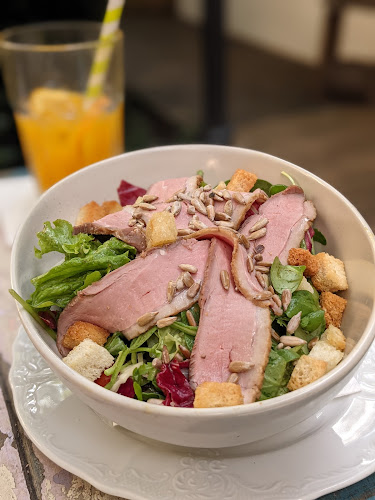 Opinii despre Garden's restaurant în Nové Město - Gastronomie a pohostinství