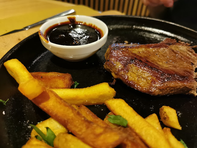 Opinii despre Pizza Coloseum OC Karolina în Ostrava - Gastronomie a pohostinství