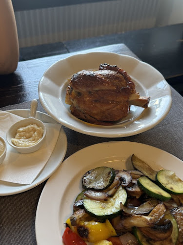 4, Vratislavova 32, Vyšehrad, 128 00 Praha 2