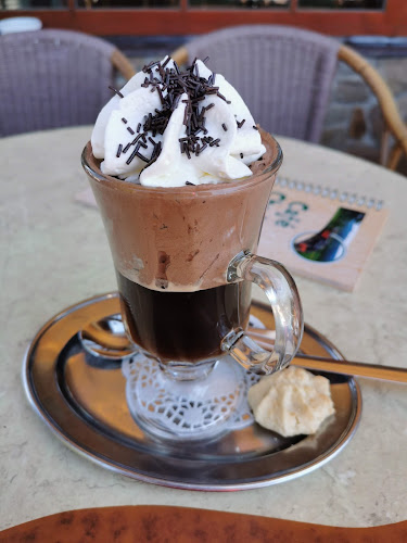 Opinii despre Café Charlotte în Plzeň - Gastronomie a pohostinství