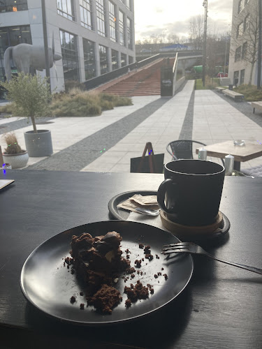 Opinii despre DELI ENGINE în Praha 5 - Gastronomie a pohostinství