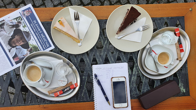 Cukrárna U Kostela - Gastronomie a pohostinství