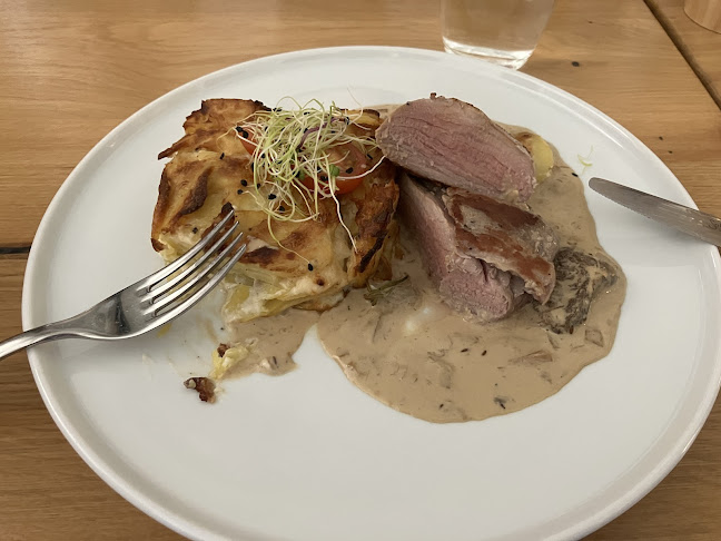 Restaurace & Bowling Smetanova