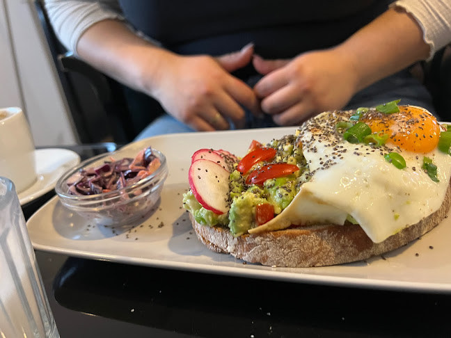 Comentarii opinii despre Café Perón