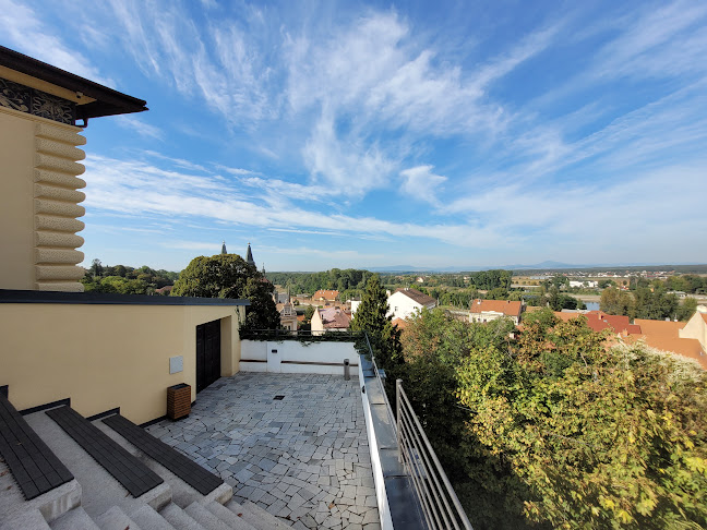 Husovo Nám. 58, 413 01 Roudnice nad Labem