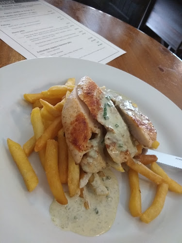 Opinii despre Restaurace Karlínský mlýn în Karlín - Gastronomie a pohostinství