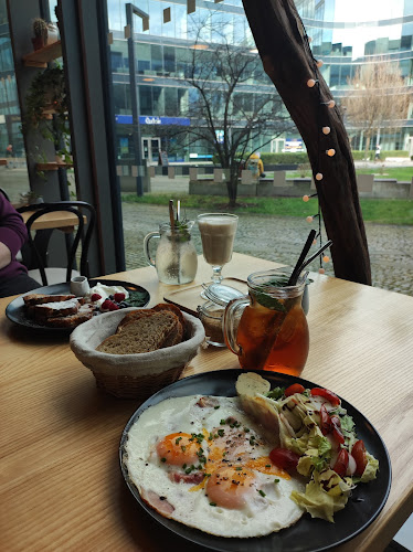 4est CAFE - Gastronomie a pohostinství