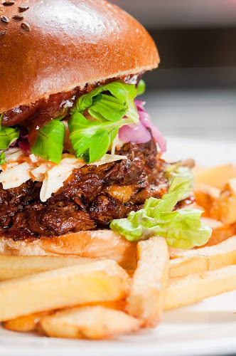 nám. T. G. Masaryka 45, 671 75 Moravský Krumlov