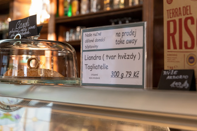 Na Moráni 1689/17/128, Nové Město, 128 00 Praha