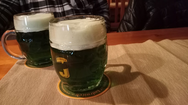 Opinii despre Jadrošova Krčma în Neředín - Gastronomie a pohostinství