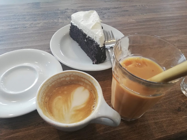 Comentarii opinii despre Industra Coffee