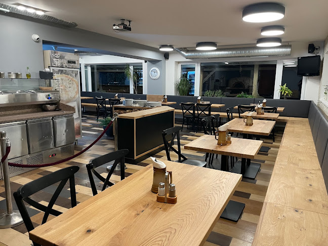 Sport Café Pizzeria - Gastronomie a pohostinství