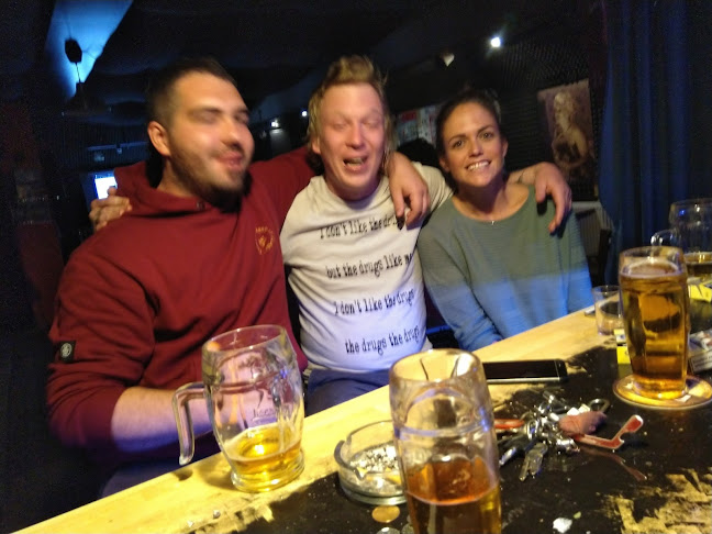 Opinii despre Balada Bar în Praha 8 - Gastronomie a pohostinství