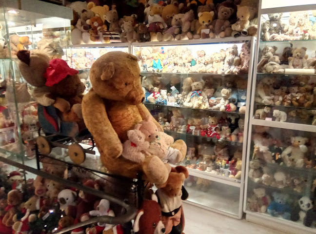 Opinii despre Andělská kavárna în Karlovy Vary - Gastronomie a pohostinství