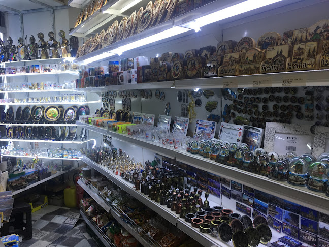 Market-Souvenirs - Gastronomie a pohostinství