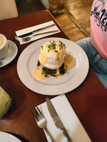 Kavárna co hledá jméno - Gastronomie a pohostinství