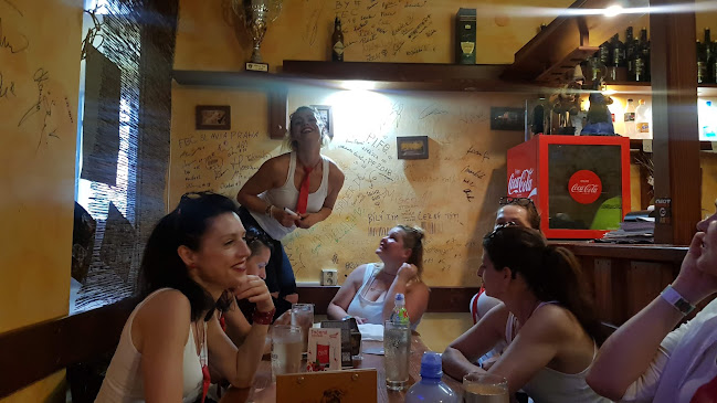 Opinii despre Bar U Holek în Praha - Gastronomie a pohostinství