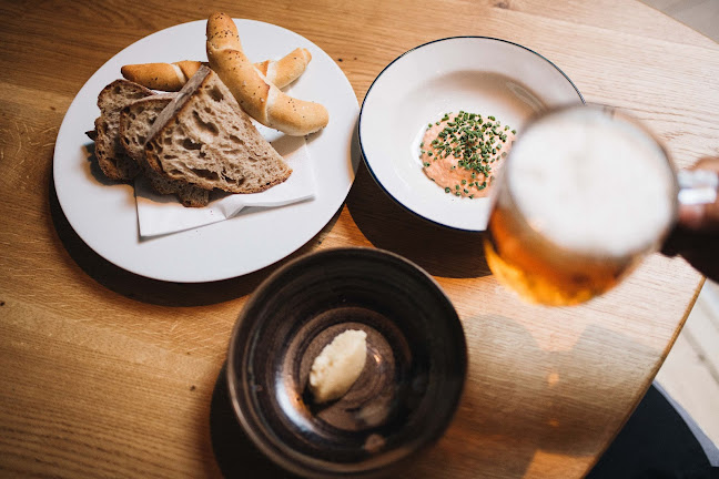 Opinii despre Nota Bene în Praha - Gastronomie a pohostinství