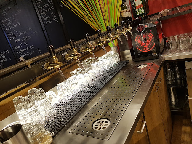 ZTRACENÝ BAR - Gastronomie a pohostinství