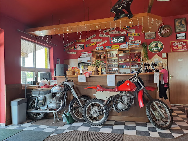 Motorest Piccolo - Všestary